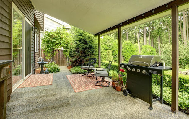 carpeted-porch-with-grill